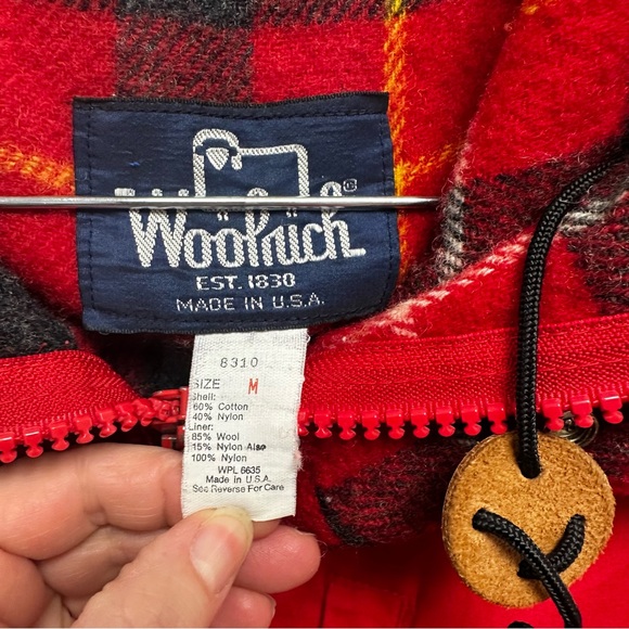 Vintage Woolrich red raincoat with wool lining - Picture 3 of 11